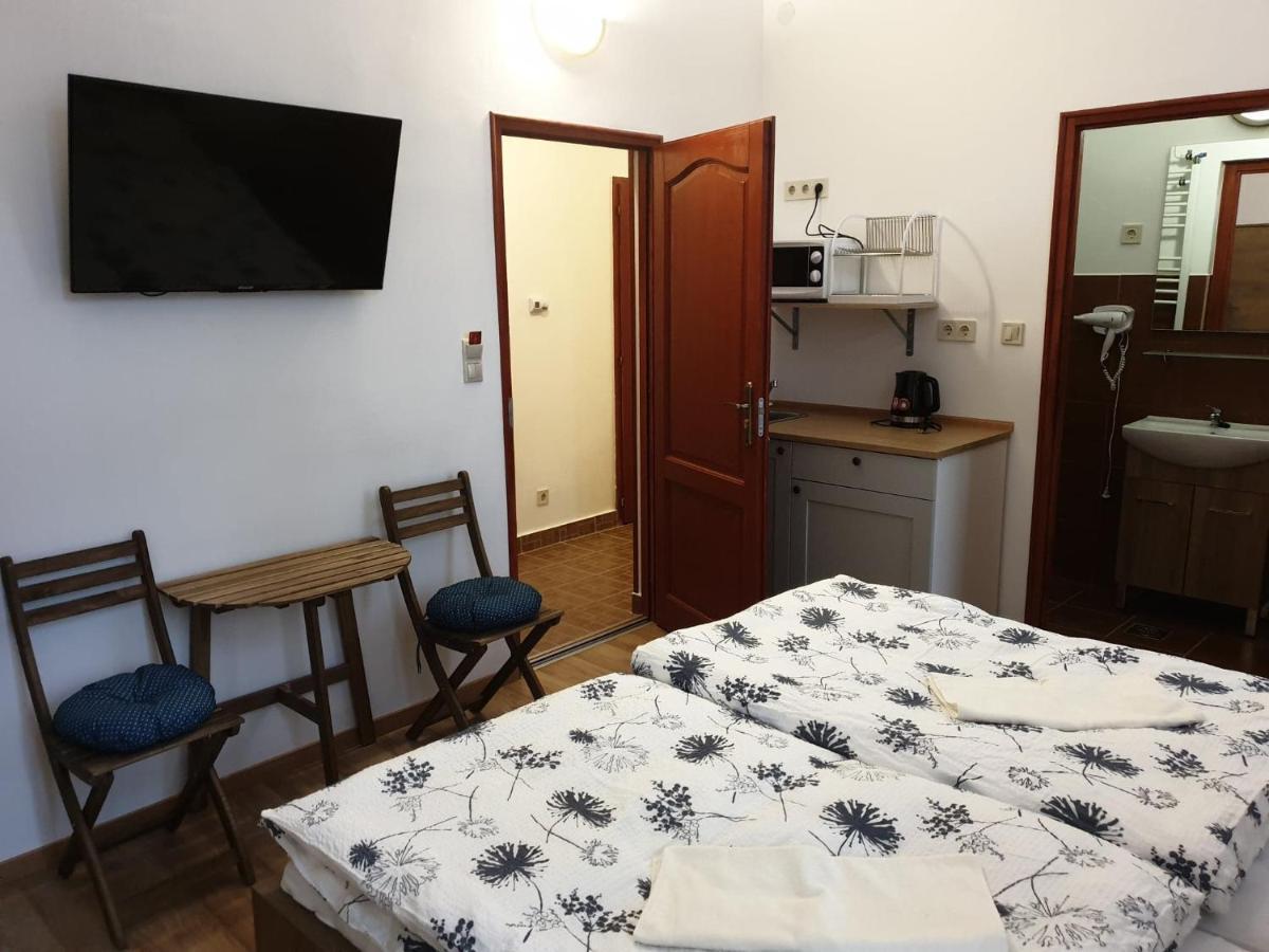 Guest House Orczy Park Budapest Exteriör bild